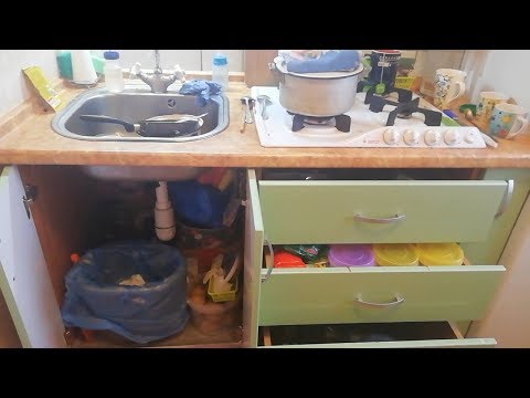Видео: УБОРКА КУХНИ - РАСХЛАМЛЕНИЕ//ОРГАНИЗАЦИЯ и ХРАНЕНИЕ В КУХОННЫХ ШКАФАХ//МОТИВАЦИЯ НА УБОРКУ
