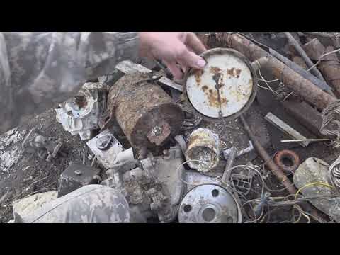 Видео: Трактор выгребает металл. Медь. латунь. Алюминий.