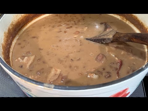 Видео: Южное утешение: суп из бобов, сладкий кукурузный хлеб и сытный гамбургер