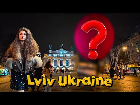 Видео: Львів, Перед Оперою Знову Щось Встановили... Але Що Саме? (4к пішохідний тур)