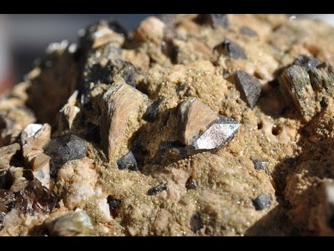 Видео: ПЕГМАТИТ  ОБРАЗЦЫ