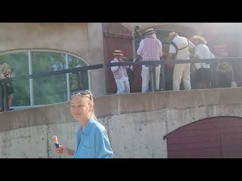 Видео: Viljandi - городок в центре Эстонии. Обязательно к посещению!