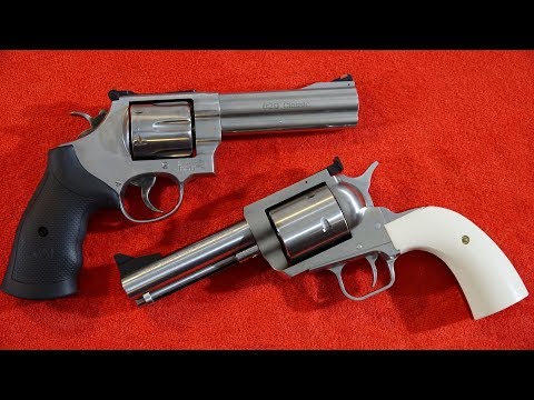 Видео: S&W Model 629 5" Classic против Magnum Research BFR