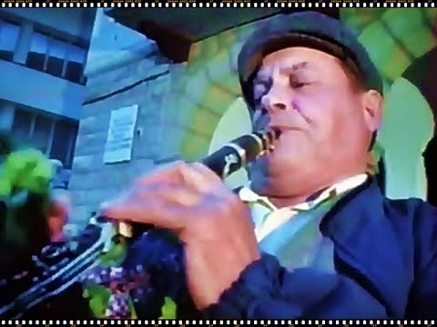 Видео: ФолклорАрхив:  Тодор Пичуров