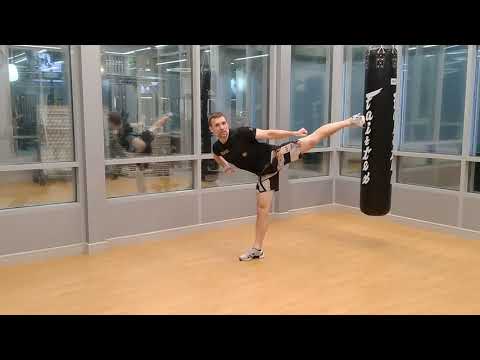 Видео: Боковой удар ногой  в Тай-Бо.  Как правильно бить сайт кик. Тренер Евгений Исупов.