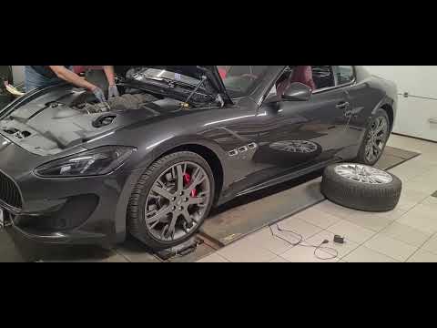 Видео: Maserati Granturismo Sport разобрали салон, что внутри?