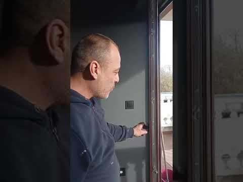 Видео: Ремонт на ПВЦ дограми! Монтаж на Хай - секюрити обков! www. antivzlom.com 0885304351