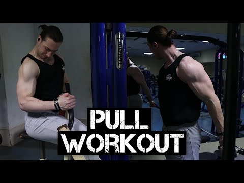 Видео: МАСИВЕН Гръб С ТРИ Упражнения | Тренировка За Гръб, Задно Рамо И Бицепс