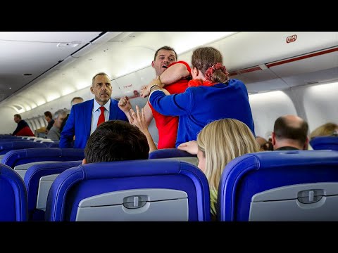 Видео: Когда грубых пассажиров авиакомпании унижают прямо во время полета!