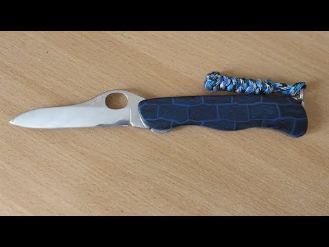 Видео: Victorinox Sentinel One hand. Шикарный, статусный и удобный нож. Мод. Плашки из микарты.