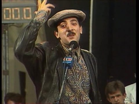 Видео: КВН Парни из Баку - 1992 1/4 Приветствие