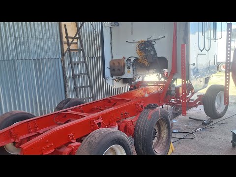 Видео: INTERNATIONAL 9800 продолжаем сборку 