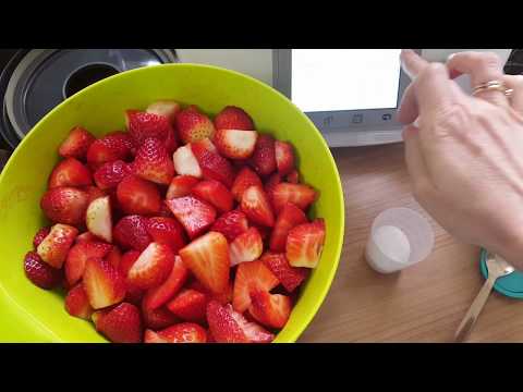 Видео: Thermomix / Erdbeerkonfitüre. Термомикс / повидло из виктории.😉