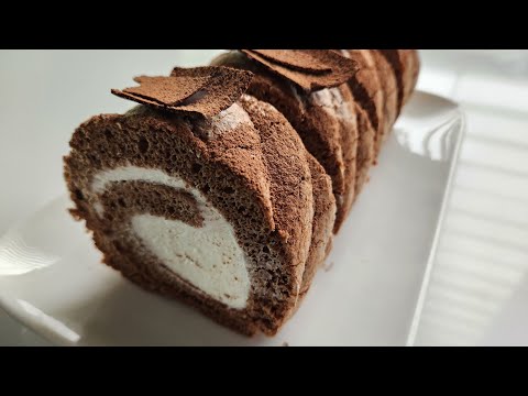 Видео: Chocolate Biscuit Roll Cake Recipe/Шоколадтай, жигнэмэгэн гадаргат рулет хийх жор/ 초콜릿 비스퀴트 롤케이크 레시피
