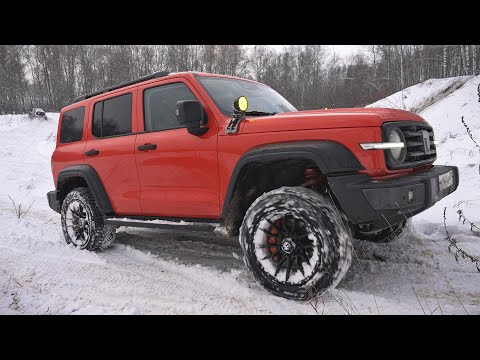 Видео: ТАНК 300 против ВСЕХ. Почему TANK 300 так хорошо едет на бездорожье? А как же японцы? Выехали в СНЕГ