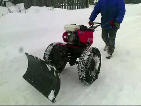 Видео: Мой Мотоблок и лопата отвал