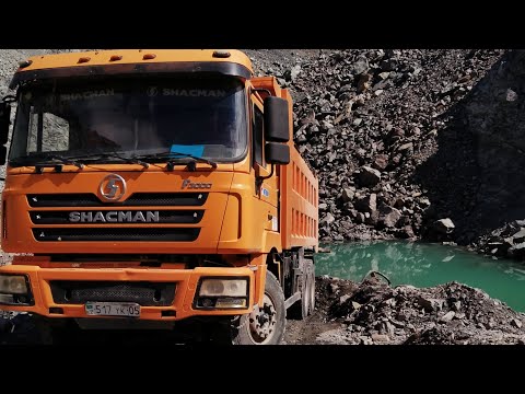 Видео: Обзор SHACMAN F3000/ВОДОВОЗ/ Переключение передач и подъем кузова/ По  Карьеру
