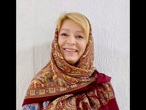 Видео: Галина Ивановна Сотскова и её работы. Павловопосадские платки в Минске. Светлана