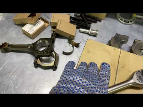 Видео: Киа Оптима 2.4 G4KJ.расход масла и забитые кольца.гильзовка блока под оригинальную поршневую.