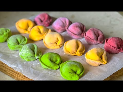 Видео: Цветные пельмени из натуральных ппищевых красителей
