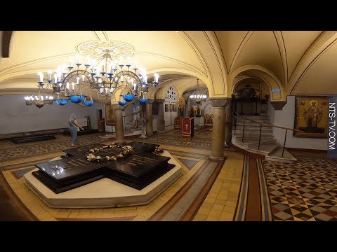 Видео: Записки севастопольского экскурсовода. Храм, где веет теплом Отечества (часть 4)