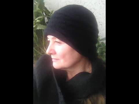 Видео: МК по валянию элегантной женской шапочки