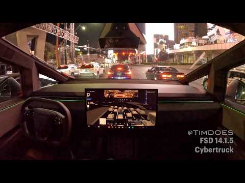 Видео: FSD 14.1.5 — Cybertruck на Лас-Вегас-Стрип