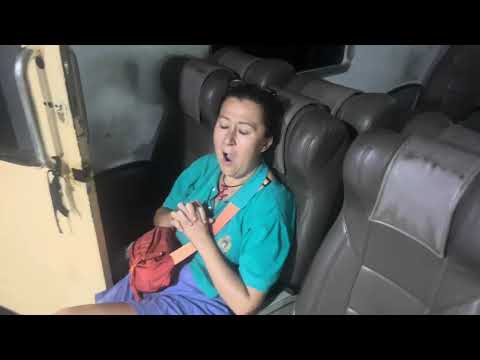 Видео: Сутки в дороге. Первая ночь на лодке, в кокпите