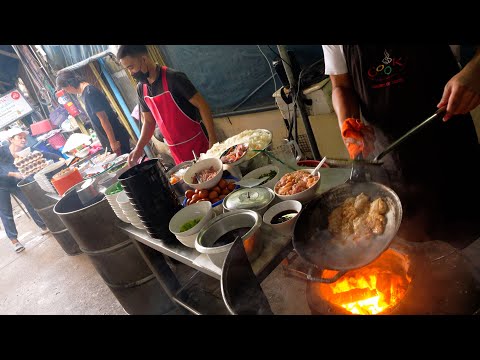 Видео: Вкуснятина! Уличная еда, одобренная Мишлен | Тайская уличная еда