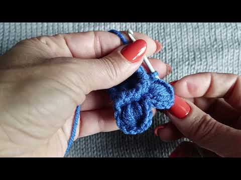 Видео: Курс "Крючок с ноля" Урок 43. Цветочек из пышных столбиков (ирландское кружево).