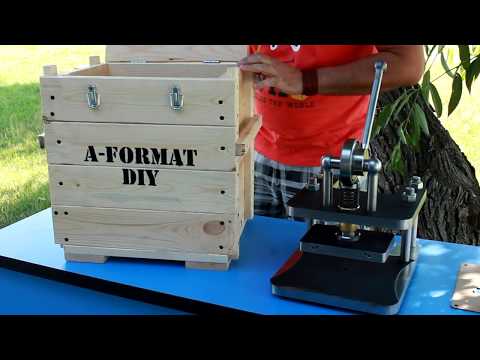 Видео: Ручной пресс. Тиснение и вырубка изделий из кожи / Hand press for leather. DIY. Stamping and cutting