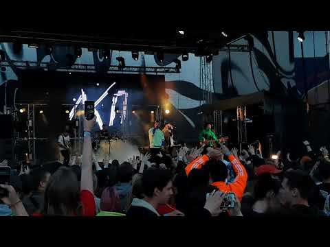 Видео: ЛСП - Безумие + Незабудка | Rhymes Show СПБ 06.07.2019