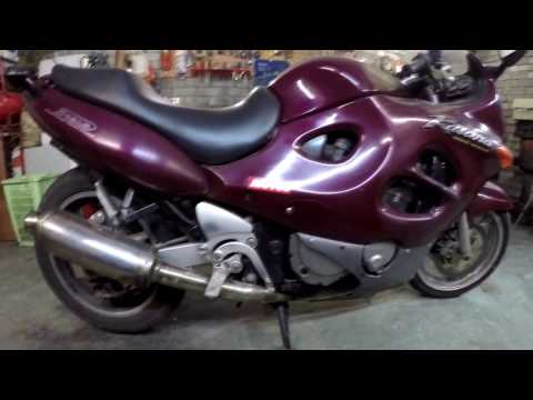 Видео: Ремонт мотоцикла Suzuki GSX 750 F Katana. Разборка и снятие двигателя.  Выпуск №2