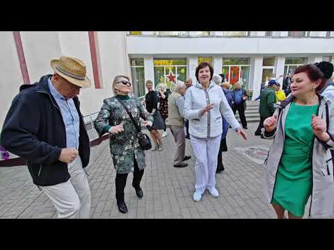 Видео: 9.05.24г..."ТЕЩА"... Владимир Хозяенко... звучит на танцполе в Гомельском парке...