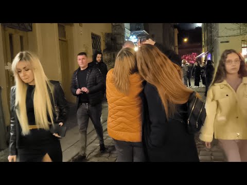 Видео: Львів 2024: нічне життя, Площа Ринок, Староєврейська , Lviv nightlife 2024