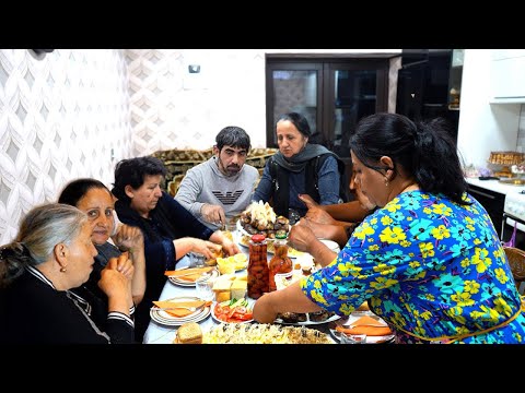 Видео: пришло много гостей! Я приготовил 8 видов еды!