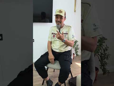 Видео: Собака гадит везде 