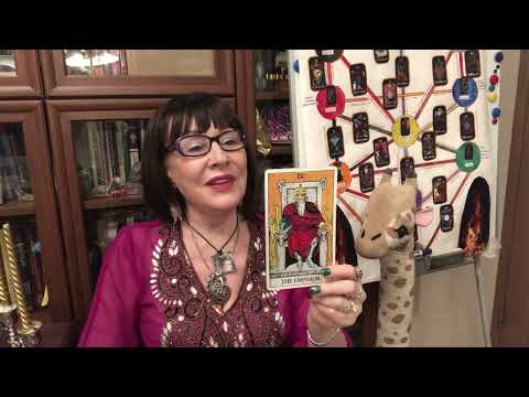 Видео: ВЗАИМОЗАМЕНЯЕМОСТЬ ПРЯМЫХ И ПЕРЕВЕРНУТЫХ КАРТ ТАРО