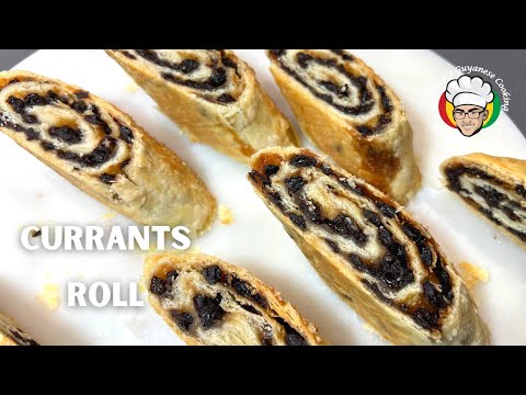 Видео: Простой рецепт рулета со смородиной || Слоёное тесто — Эпизод 430