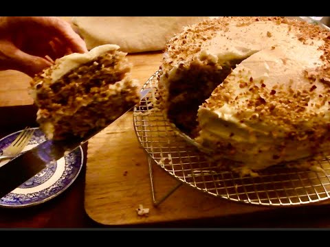 Видео: Морковный пирог: из сада на стол