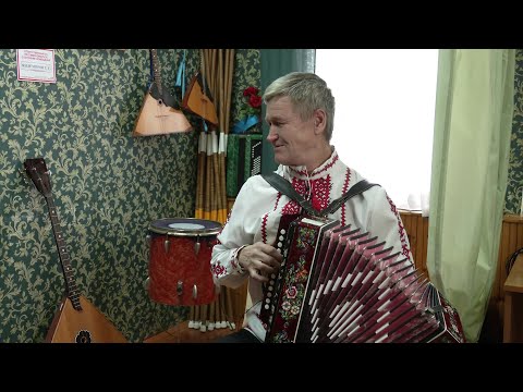 Видео: Муро йӱкеш шочынам да.. (Гармонист из Волжского района Геннадий Яндемиров ч.I)