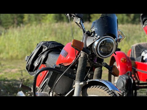 Видео: На Izh Yupiter 5-03 в компании Юпитера с коляской