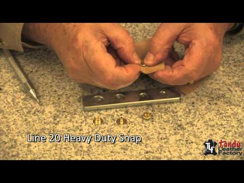 Видео: Установка кнопок на кожу