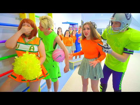 Видео: Диана и навијачице имају новог тренера | Кошаркаш се заљубио у новог тренера!