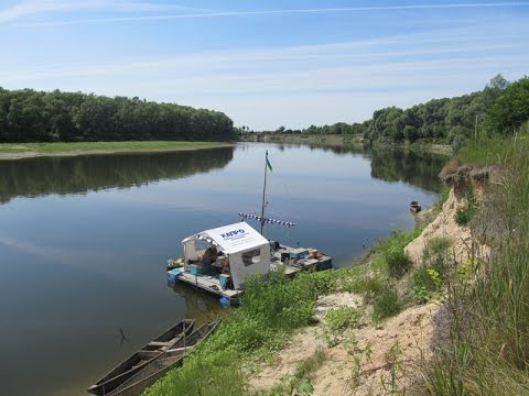 Видео: Сплав на плоту по реке Десна 2015 год, Сплав на плоту по річці Десна 2015