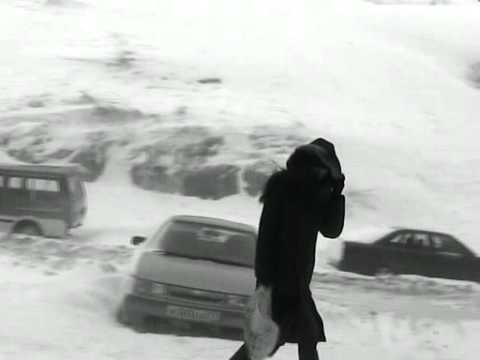 Видео: Над Полярным метель