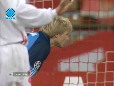 Видео: ЛЧ 2000-01 2гр этап Группа C 4 тур  Бавария Спартак  фрагменты