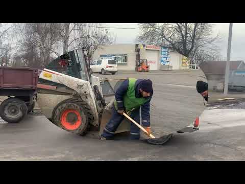 Видео: ОЧИЩЕННЯ ВУЛИЦІ ДНІПРОВСЬКОЇ