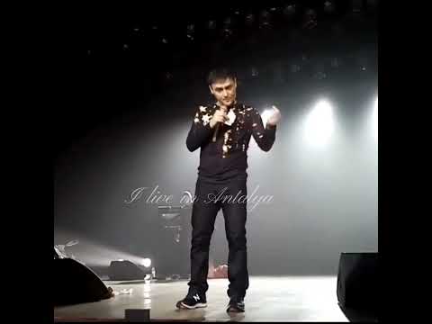 Видео: Наш Родной Юра Шатунов ⚡️ Наша Звезда ⚡️ Улыбнитесь вместе с Юрой 😉👍😎Помним 🙏 Любим тебя ❤️