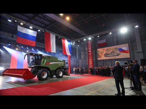 Видео: 🚜 Это не просто комбайн! ROSTSELMASH VECTOR 410 — русский монстр, который удивил весь мир! 🇷🇺🔥